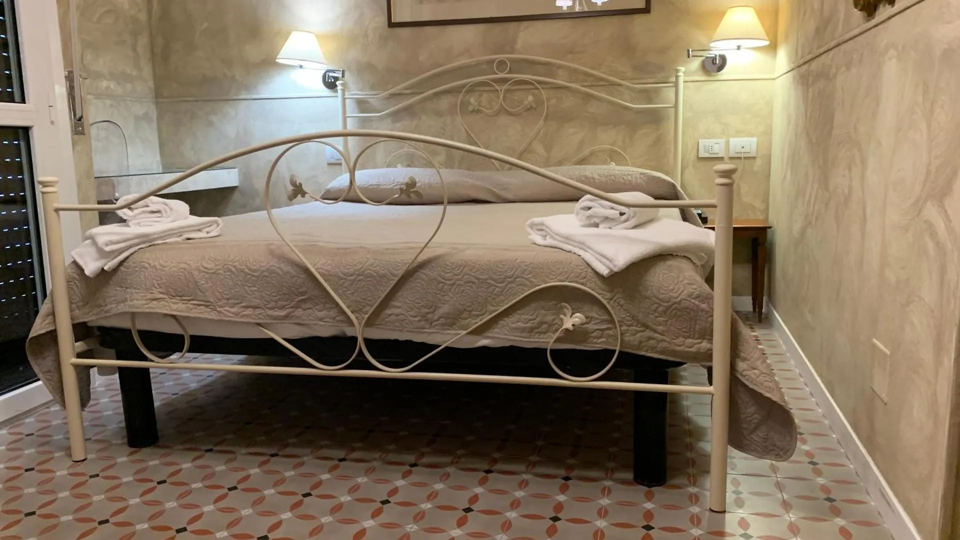 Villa Giovanna Citylife Milano 0*, Milan Italy